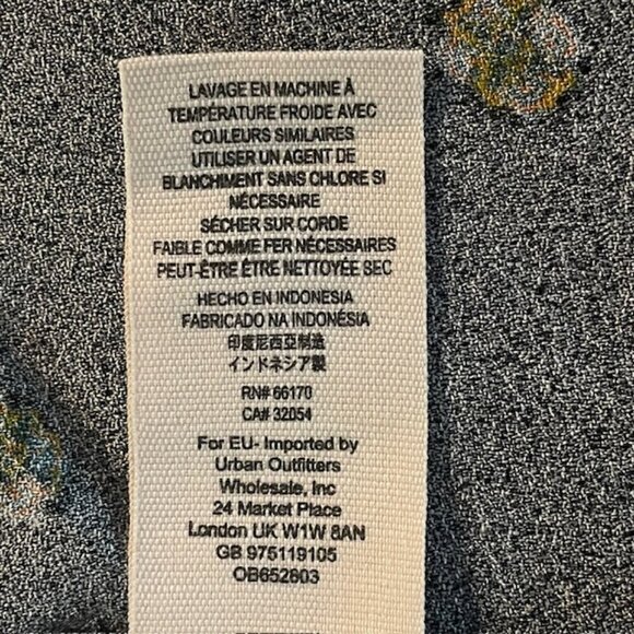 FREE PEOPLE Love Grows Keyhole Button-Down Long Sleeve Romper - Size Small - Picture 6 of 7